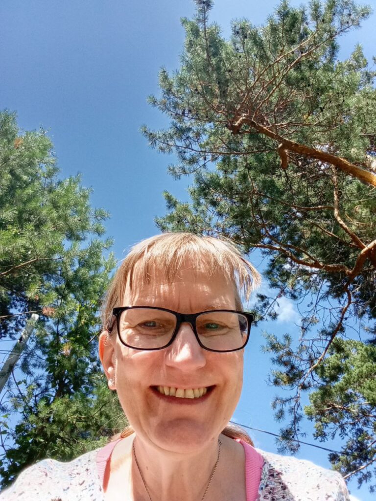 Enjoying the sun (July - Tashara).