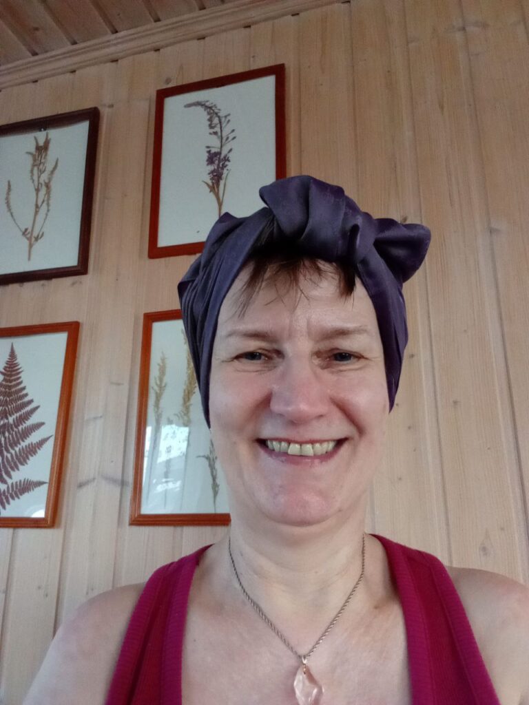 Trying out new hairstyles. No, this is not the final result (Pereslavl-Zalessky - April)