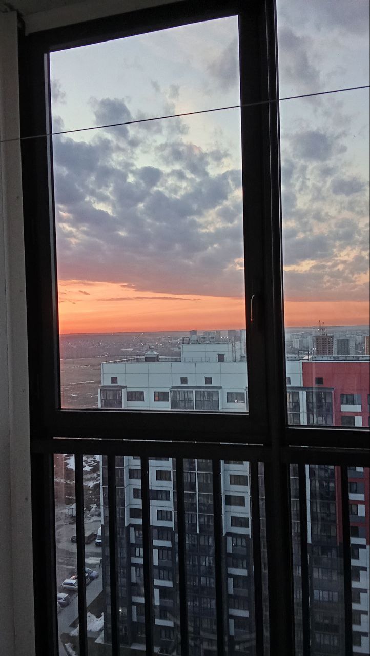 I love the sunrise (Novosibirsk - April).